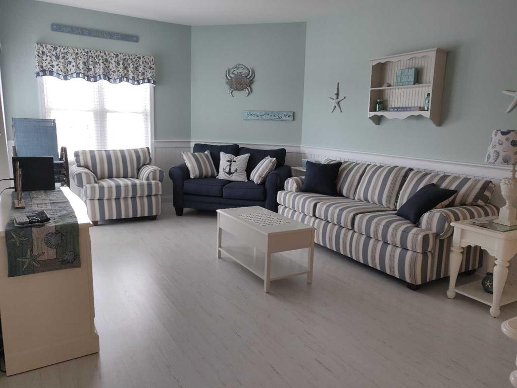 6210 OCEAN AVENUE HIALEAH CONDOS 207 WILDWOOD CREST SUMMER VACATION RENTALS with POOLS at